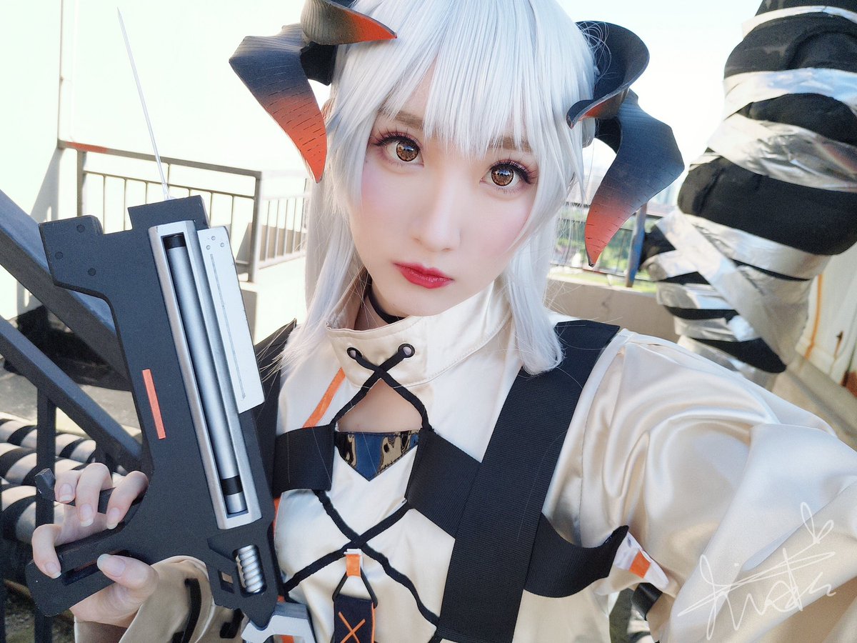 UUyouuoy's tweet photo. 明日方舟-塞雷娅 https://t.co/pp4gSVdonj