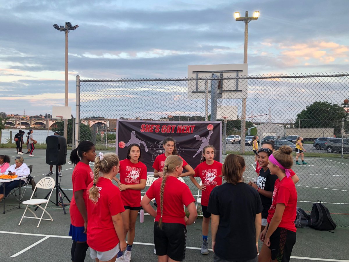 TeamProvGirls's tweet photo. Middle school division playing now with Team Nassiff Financial up 6 at the half.
#Teamprovidence #Allbout the girls https://t.co/DVU9644mqo