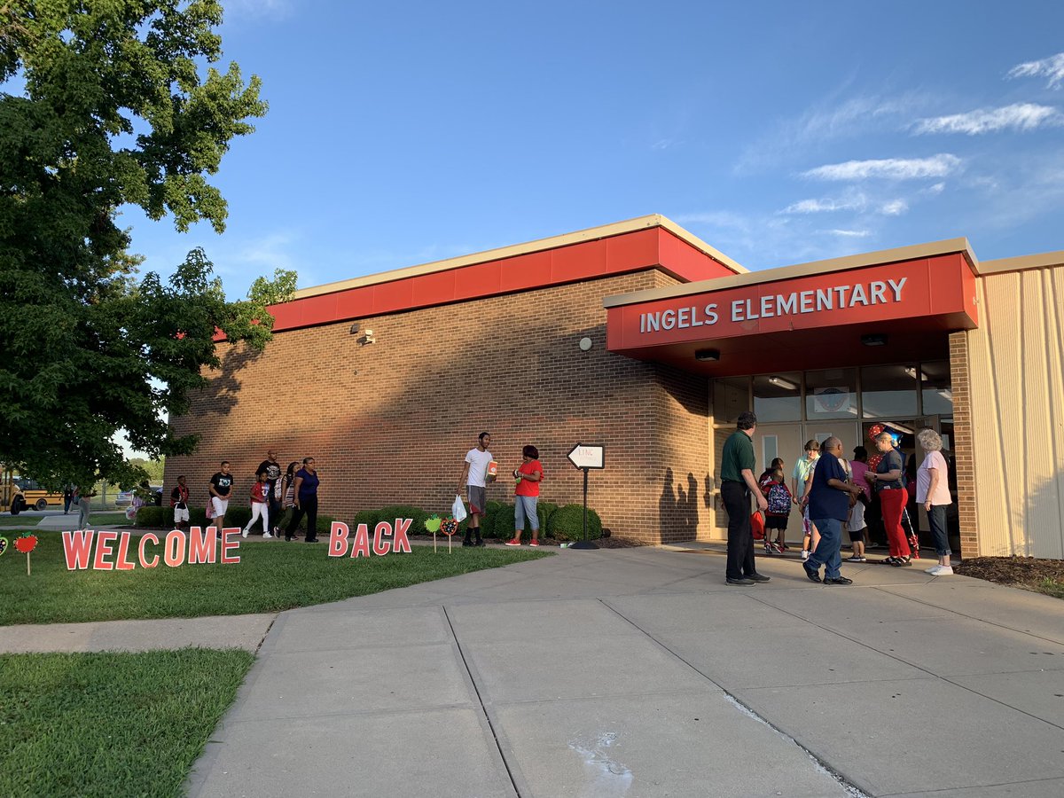 kimoehring's tweet photo. It was a great first day at Ingels Elementary. #hmc1together https://t.co/kUmlEtIc1k