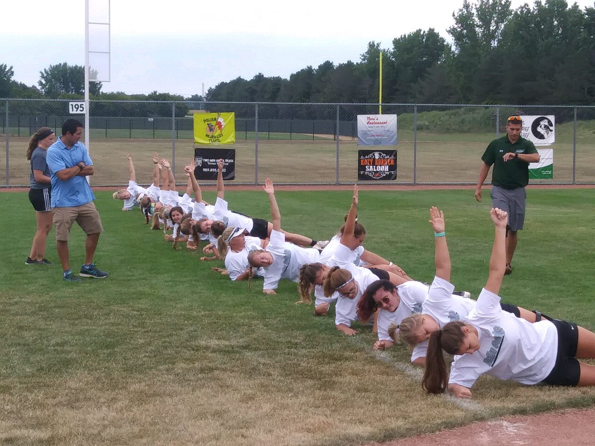 Delta College Athletics (@delta_pioneers) on Twitter photo Ladies working hard at softball tryouts!! Fitness Test in full effect! Make them work @DC_pioneer Looking good <a href="/DeltaSoftball3/">DC Softball</a> Ladies working hard at softball tryouts!! Fitness Test in full effect! Make them work @DC_pioneer Looking good <a href="/DeltaSoftball3/">DC Softball</a>