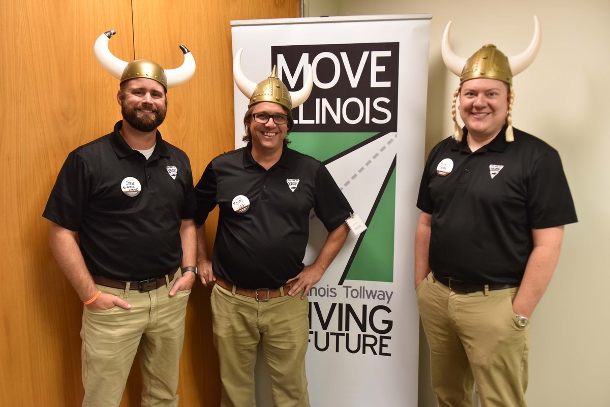 Cartegraph's tweet photo. Look who made it out to our #Chicago Regional Event—the @BuffaloGrove_IL @NorsemenOf crew. Always a good time when these guys show up! #highperformancegovernment https://t.co/CHkEPxehtU
