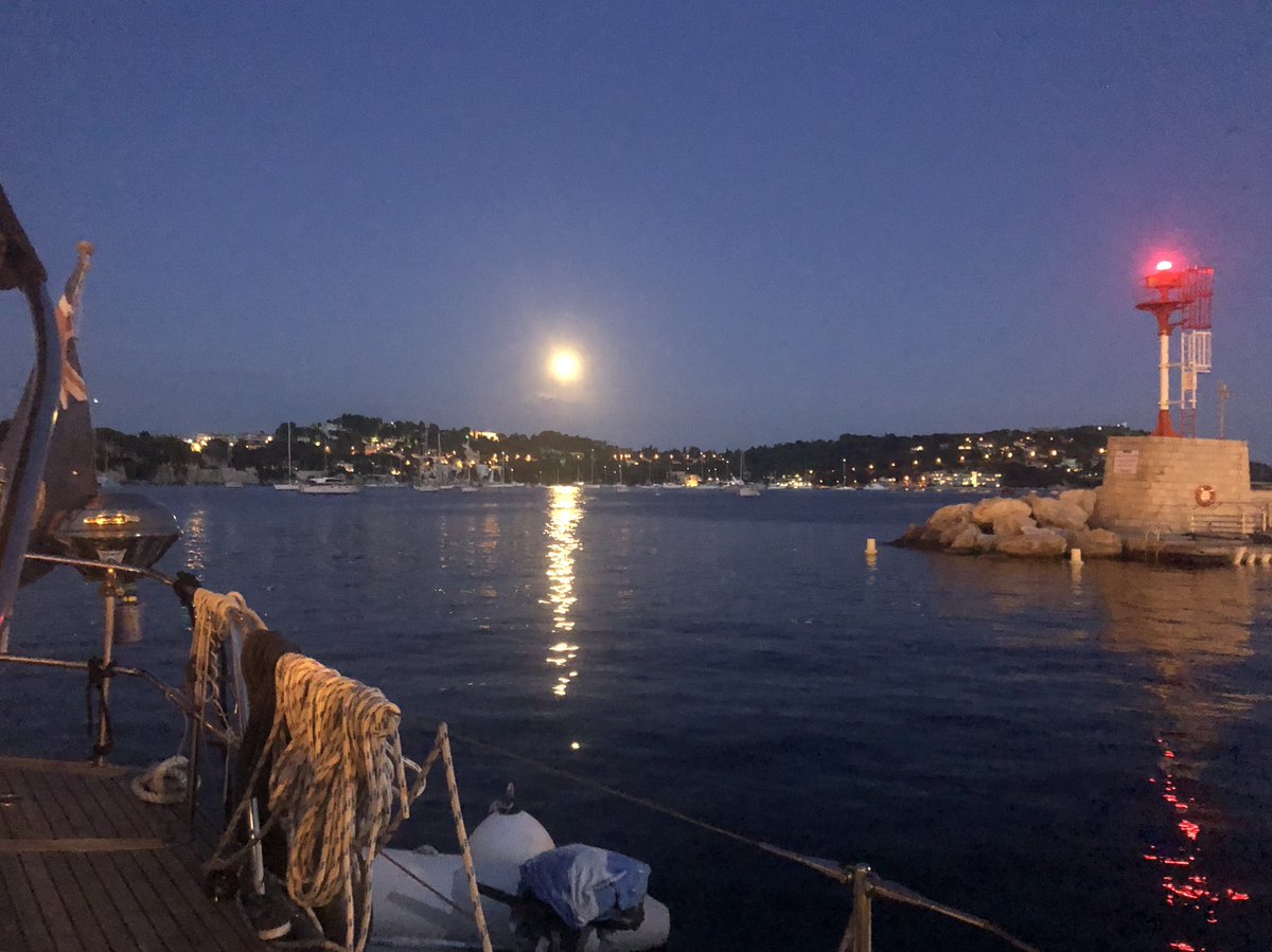 Moonrise from #Archangelstudio. #nofilters #summersailing #iamwriting #newmusical #newnovel