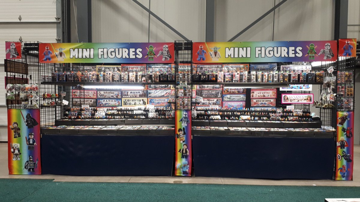 emmapilon1's tweet photo. @LetsGoToTheEX MiniFigure Maddness will be at the CNE this year with our MiniFigs! Be sure to check us out. LOCATION DETAILS WILL BE PROVIDED IN FOLLOWING DAYS. https://t.co/uj42feQnai