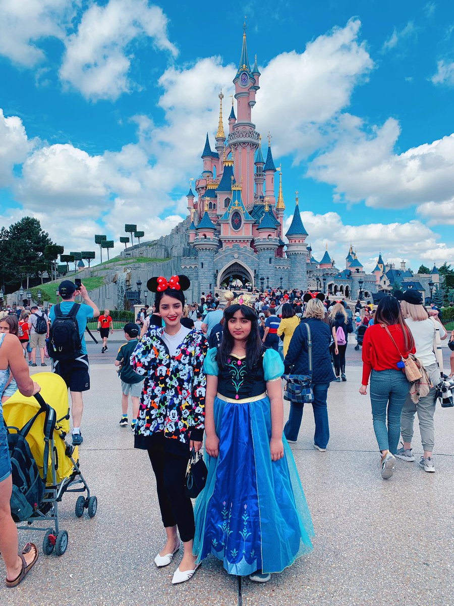 kam_227's tweet photo. #Disneyland 🇫🇷 https://t.co/gmVKNY6ysC