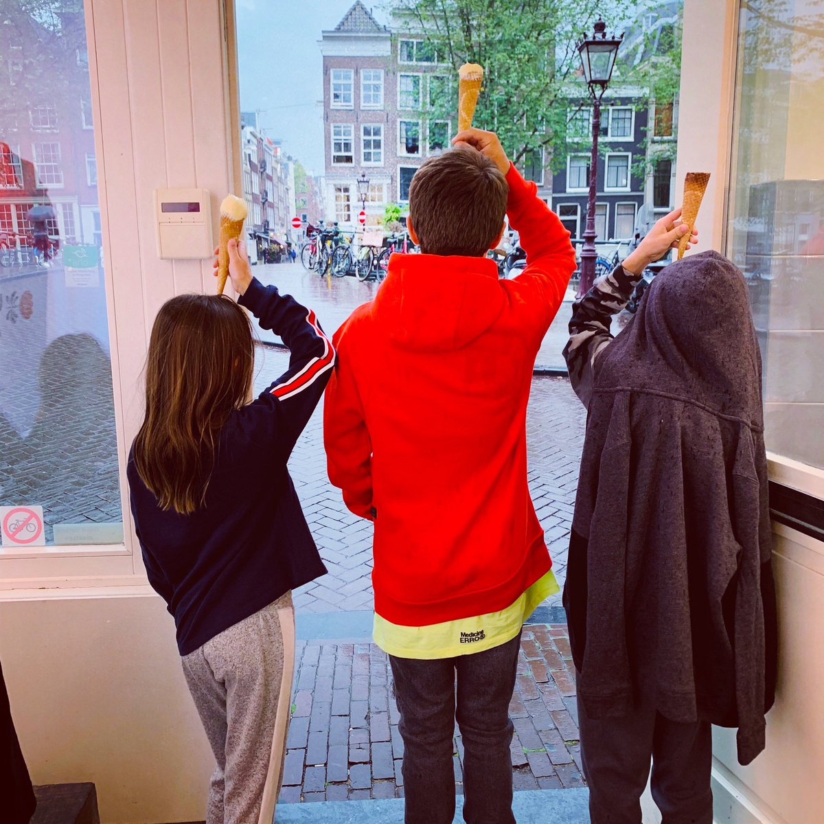 3 unicorns in Amsterdam🇳🇱🇳🇱🇳🇱