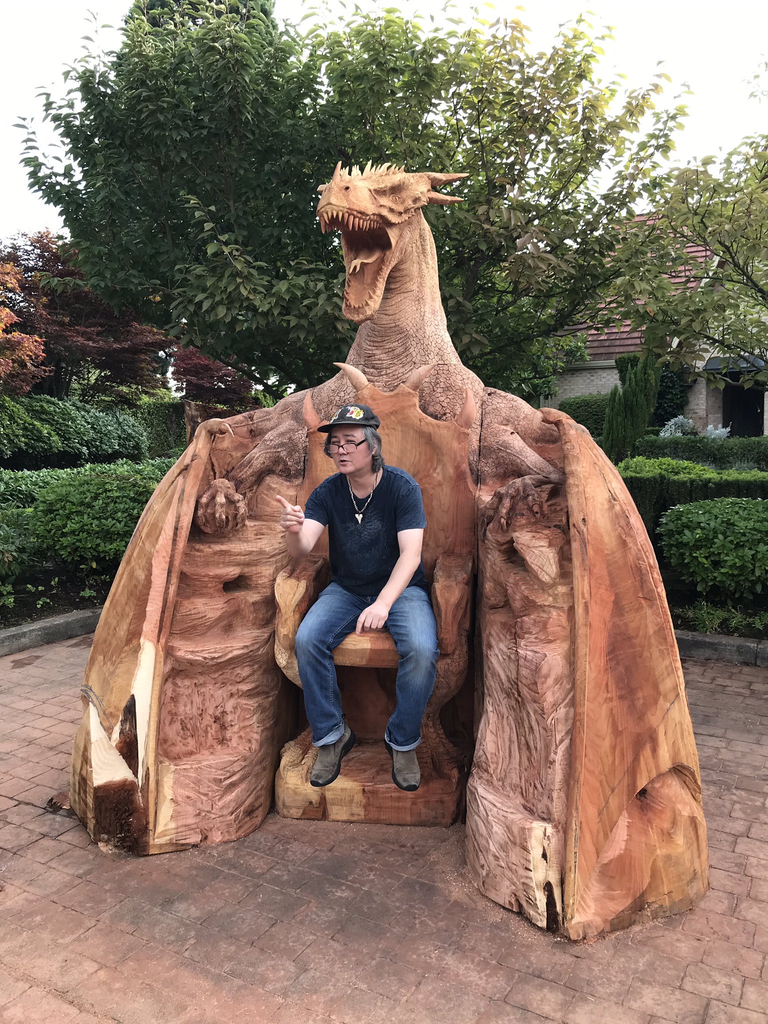 Dragon throne chair shop