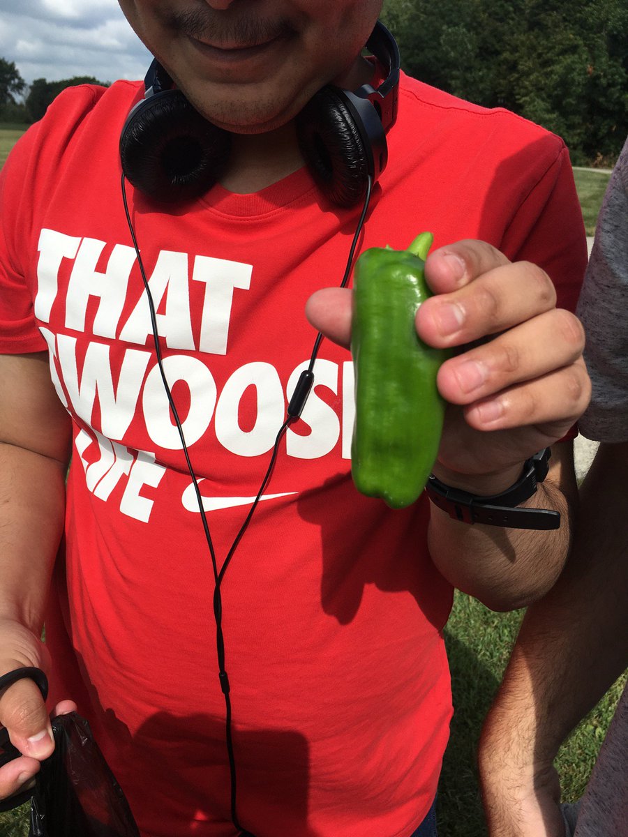 MichaelDalPort1's tweet photo. NDSEC TLC Transition returned to a garden full of fresh peppers &amp; greenbeans for us to pick. Cooking this Friday. #ourndsec #ndsectlc https://t.co/3pxna9R80W