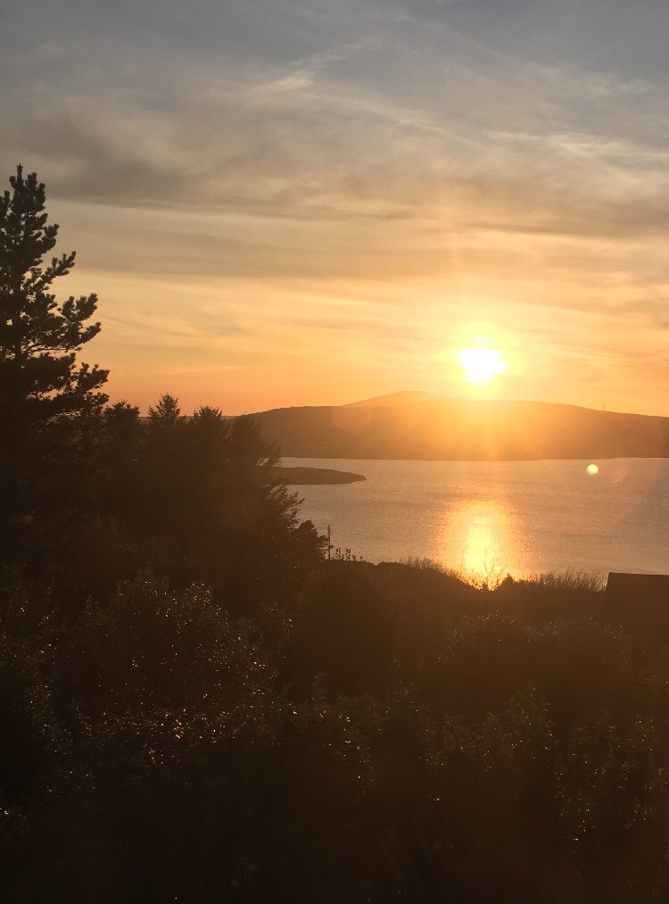 MBhreathnach's tweet photo. So lovely to see #LoveDonegal trending all day🥰🥰 #NowhereBeatsIt #CompletelyBiased An áit is deise ar domhan!! #Home https://t.co/fzVeWD6EWp
