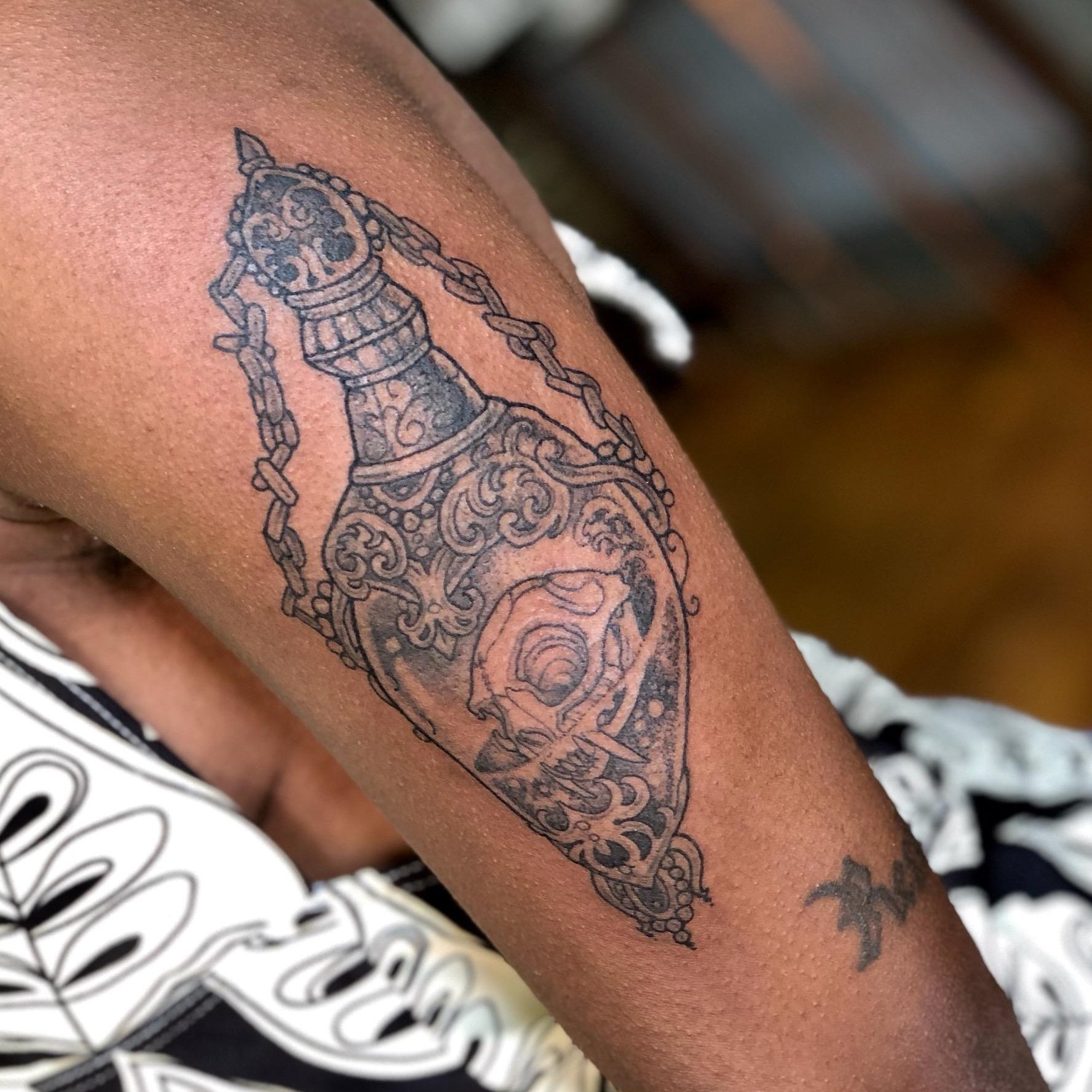 Sacred Tattoo NYC on Twitter Potion bottle and cat skull by Camila Rocha  To book an appointment or consultation with Camila email  infosacredtattoocom httpstcoqg1MKtrHSd  Twitter