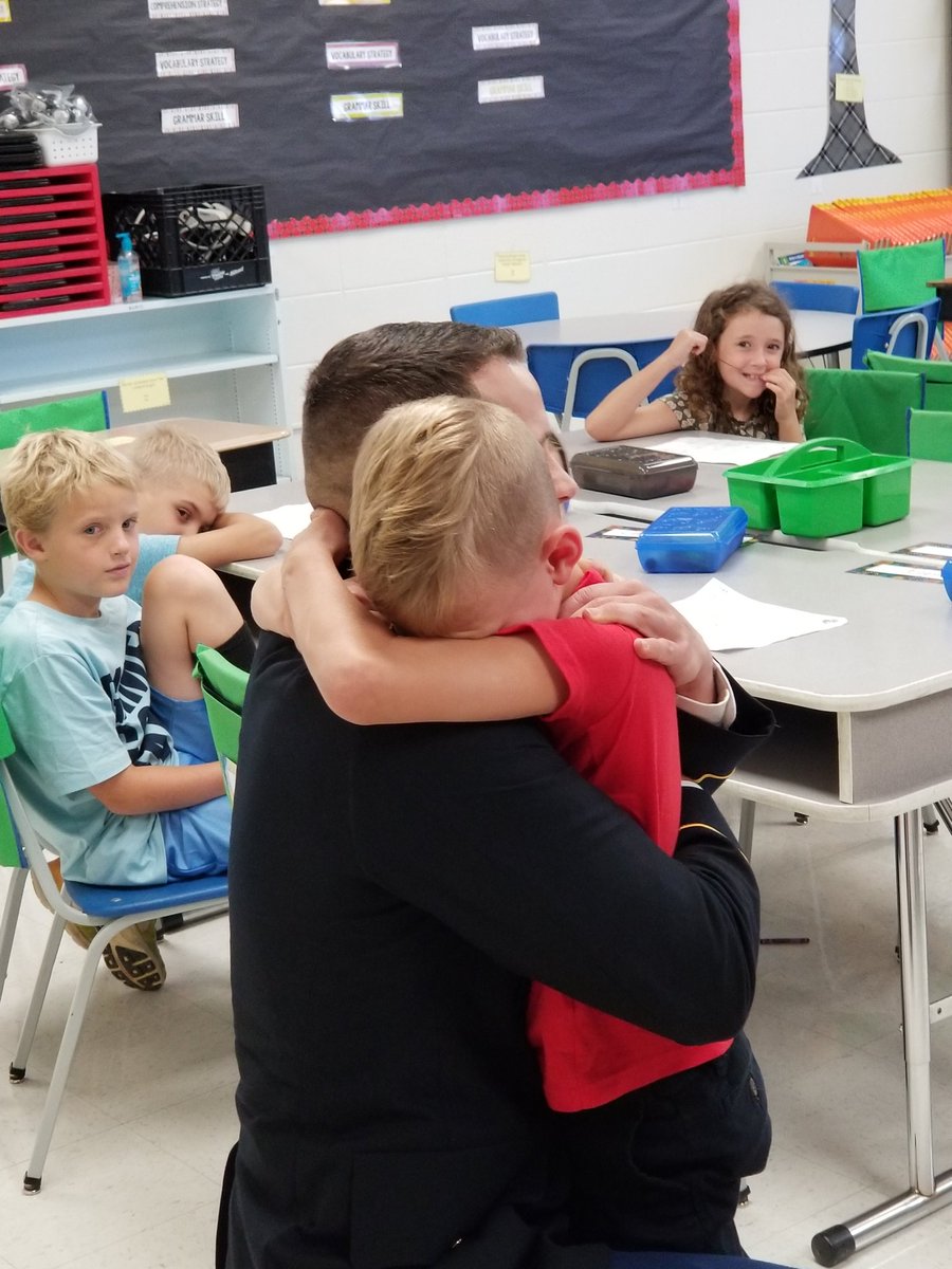 Knights_Jeffers's tweet photo. Awesome moment on the first day of school!  A military dad who has been away for 5 months surprised his son at school.  Tears were shed!  Great day at Jefferson!
#theknightway https://t.co/PKqLjaHPXl
