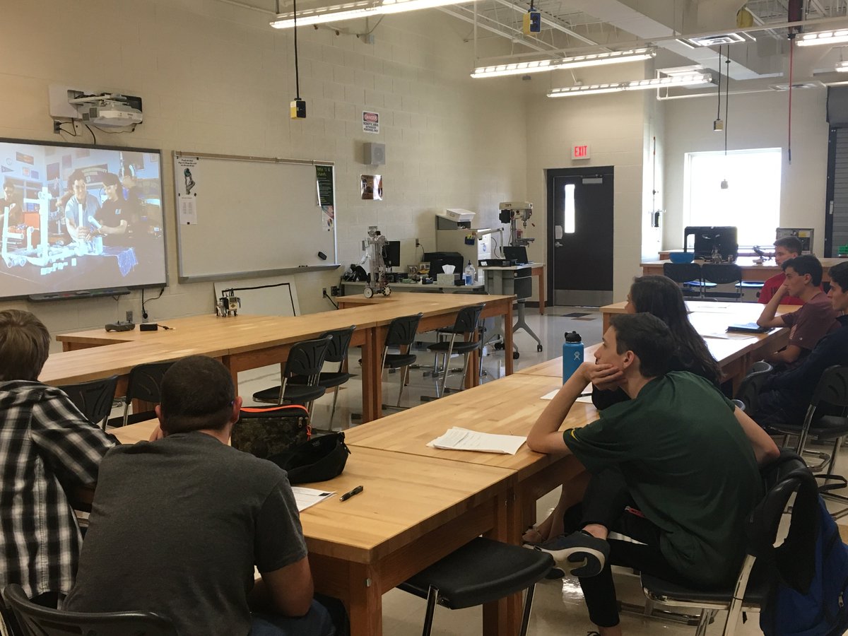 AuburnHSEagles's tweet image. AHS students are having the opportunity to take courses this year that have never been offered at AHS during the school day. Technology of Robotic Design, Ag Fabrications (Welding) and Corp of Cadets! #MCPSFirstday