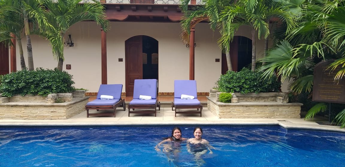 HotelPlazaColon's tweet photo. Así disfrutan nuestros queridos huéspedes de su estadía en Hotel Plaza Colón 😊
Recuerda que tenemos desayunos y cóctel de bienvenida incluidos en nuestras tarifas.
Escríbenos a: reservaciones@hotelplazacolon.com
#ExperienceHPC #Granada #Nicaragua #ColonialCity https://t.co/rQoorcmdBF