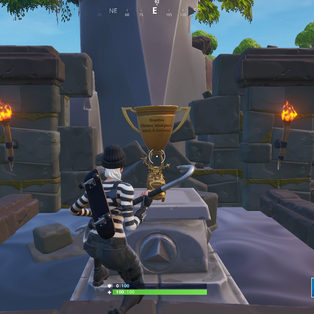 Cizzorz &amp; his World Cup teammates have been given a permanent trophy on the Fortnite Creative Island! 🏆🙌

#FaZeUp