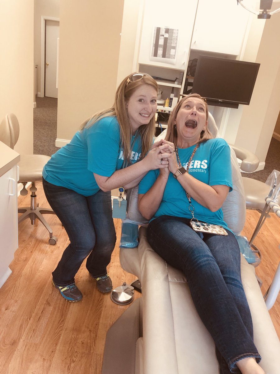 MrsReynoldsCrew's tweet photo. Photo scavenger hunt! @MGES510 @LexingtonOne https://t.co/PclD9JQxDT
