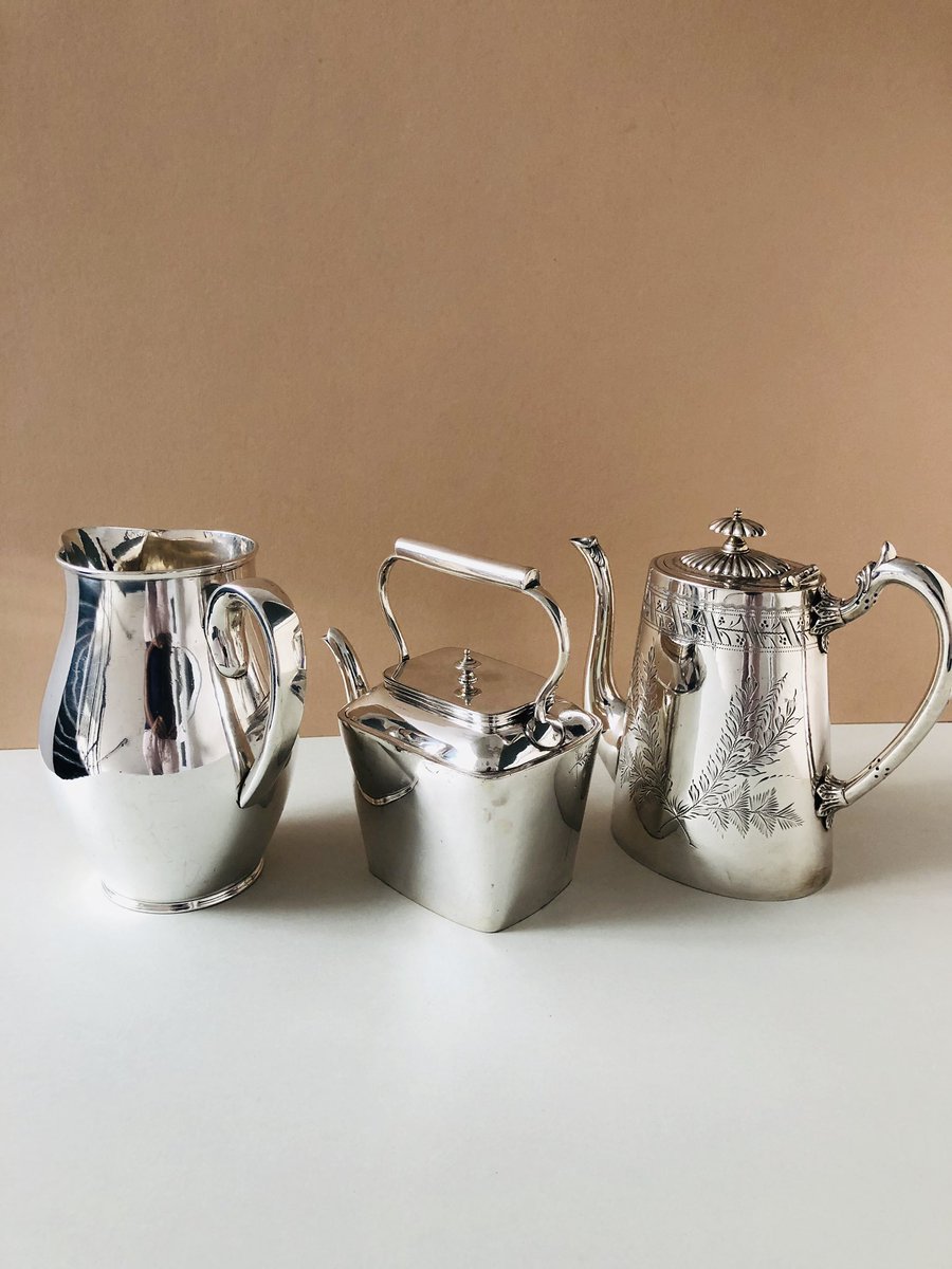 InfoAffair's tweet photo. I’ve been busy polishing and listing our new #antique silver collection. Stunning and #uniquepieces for the home. All functional and kinda good looking too. https://t.co/cHs1uNyvfL
#RoyalConnectionHour #vintage #antiquesilver #uniquehomeware #uniquegifts #flowervessel #antiques https://t.co/Bz6WD6FeXS