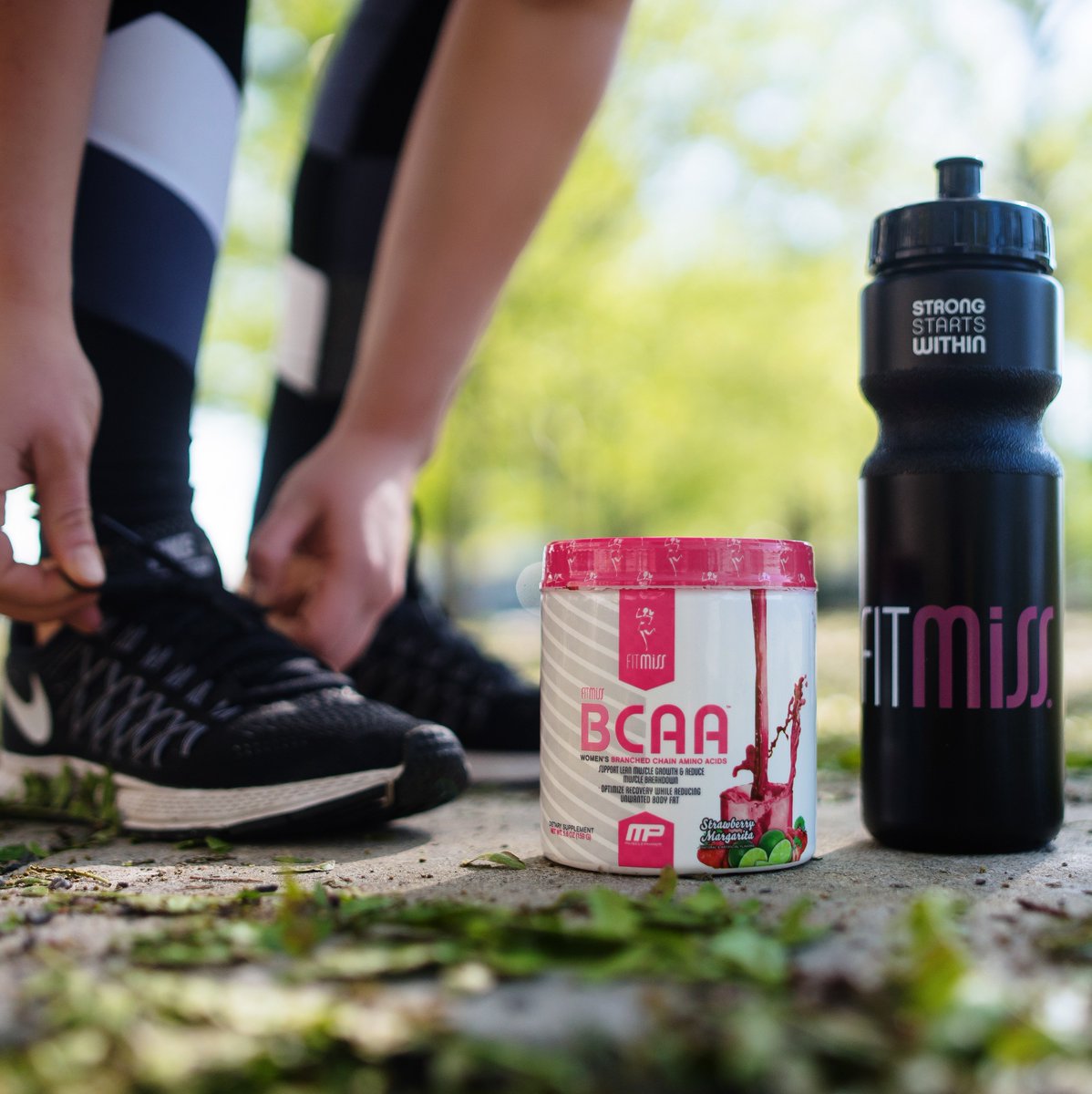 Post-run drink of choice. How can you go wrong with a Strawberry Margarita?! 😏 #iamfitmiss #fitmiss #bcaa #strawberrymargarita