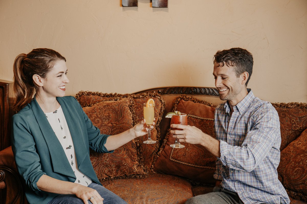 Only 9 more days until the LIVE Thoroughbred racing season begins! 🐎🐎

Cheers to that 🥂

Always FREE Admission, Valet and Parking

#HorseRacing #ILoveRemington #RemingtonPark #BestBetYet #WinAtRemington