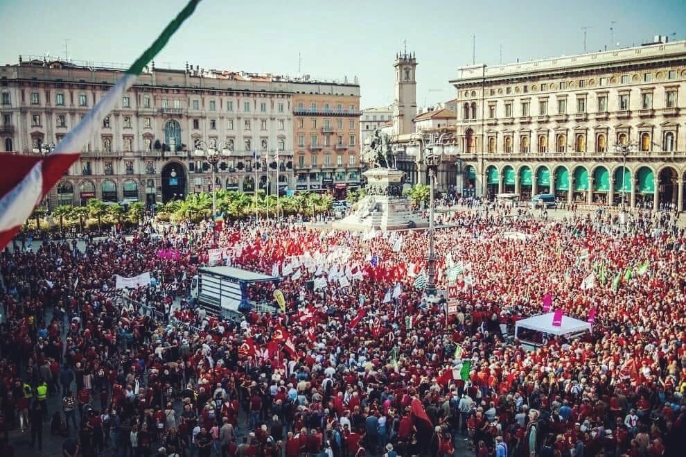 ksnt63's tweet photo. @Pitriola56 @scrivodinotte QUESTE sono MAREE
E sono CONTRO il Truce
#noizecche siamo MAREA
E devono avere paura
Non dimentichiamo le vere maree
Anzi, rifacciamolo subito se serve @isentinelli
#OpenArms
#FATELISCENDERE https://t.co/3ZHXiUZ4as