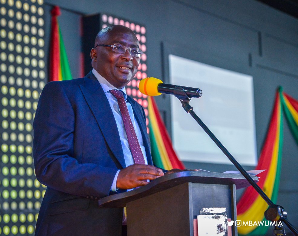 MBawumia's tweet photo. I joined the youth of Ghana to celebrate the 2019 International Youth Day under the auspices of the National Youth Authority at the Anagkazo Bible School in Mampong, Eastern Region. https://t.co/VBKatSfHdU