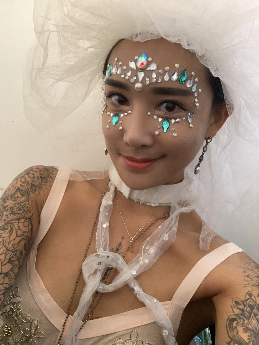 magicallychloe's tweet photo. Dekmantel day 1 outfit.
#dekmantel #dekmantelfestival #festival #festivals #festivalfashion #festivaloutfit #techno #technogirl #amsterdam #netherlands #travel #travelgram #traveltheworld #koreanraver #traveler #travelersnotebook #rave #happiness #tattooedgirl #tattooed #love https://t.co/dbtpVaU0Dx