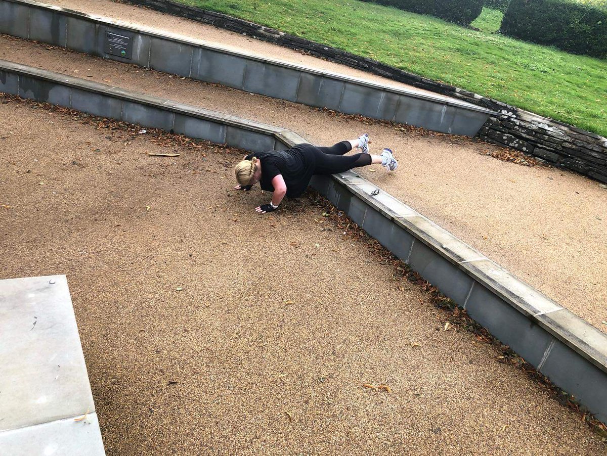 BevanCo's tweet photo. 5/12 bootcamp session in beechwood park #whatdoesntkillme #makesmestronger #WeActiveChallenge2019 #NursesActive https://t.co/zOm91VWXaM
