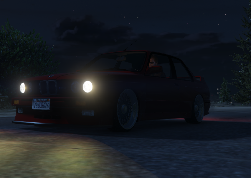 lnfernoRP's tweet photo. Debido a la apertura de la cuenta de twitter vamos a sortear el M3 E30 (Coche exclusivo que vale 450.000 $) toda persona que siga esta cuenta y le de RT a este tweer, mucha suerte a todos y gracias por apoyar al servidor InfernoRP https://t.co/KWcnX43Qs2