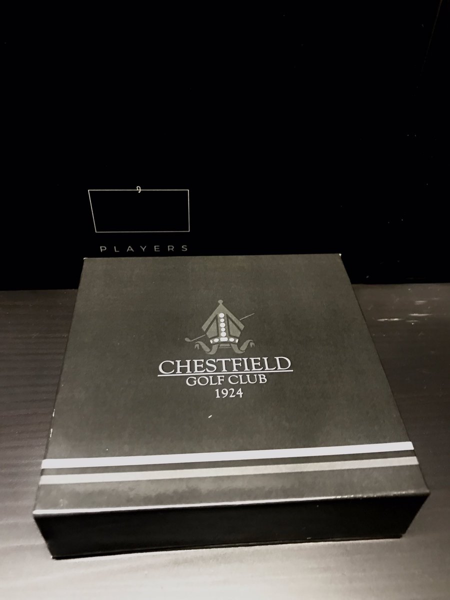 chestfieldshop's tweet photo. Looking for a gift and wanting to give something different? We now have gift boxes available in our @Chestfield_GC 1924 collection. These come with a custom pitchmarker and ball marker, and on the inside of the box a view of our 4th hole at sunset #chestfield #customgifts https://t.co/946VTCoeWz