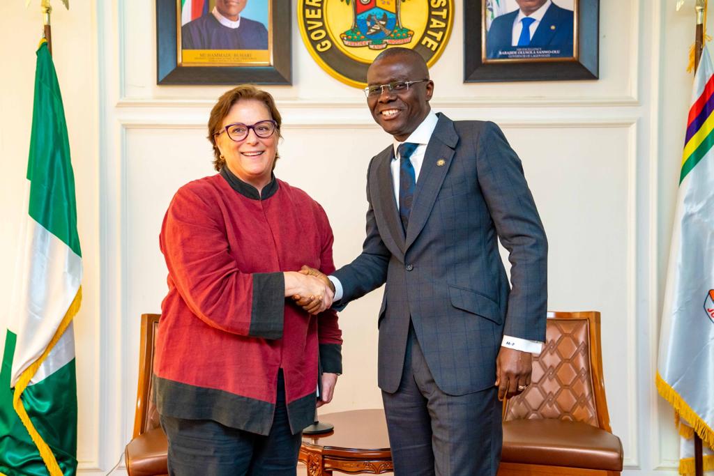 drobafemihamzat's tweet photo. Today, I joined H.E @jidesanwoolu in a meeting with Mrs. Claire Pierangelo, Consul General of the US Consulate in Lagos. We discussed strategic partnerships that will be mutually beneficial and we look forward to a good working relationship. 

#ForAGreaterLagos https://t.co/8UyGG4P4WQ