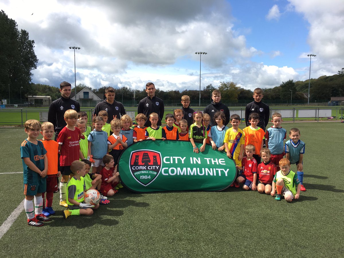 CCFC_Community's tweet photo. Senior players @daireoconnor &amp; @Piercep98 joined our coaching team at today’s camp at @BlarneyUnited. Local boy @Conor_McCarthy2 also dropped by to meet the kids after lunch. We’re looking forward to another great day tomorrow #CCFC84 https://t.co/wFLEG48JKO