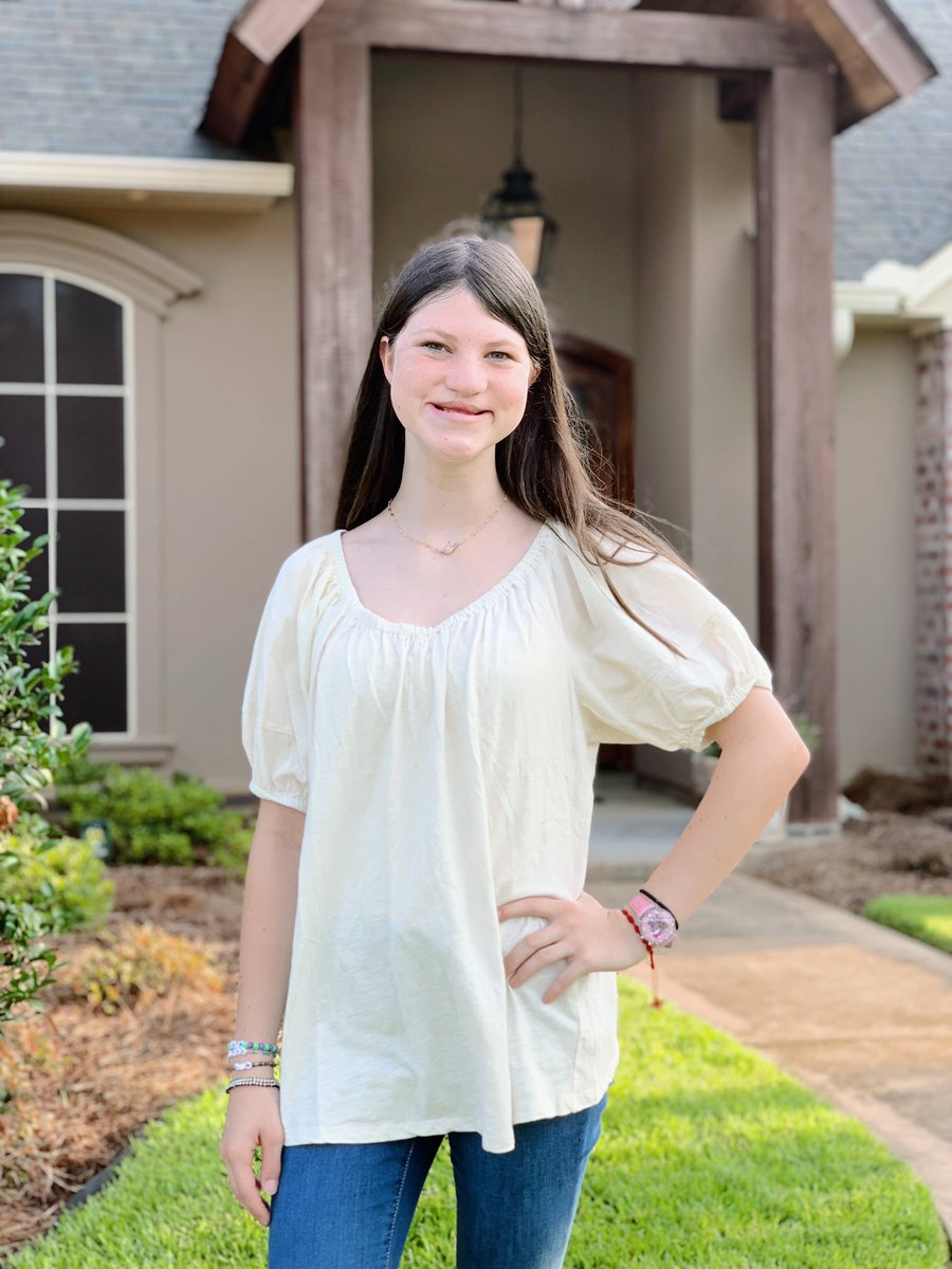 MissyDuckWife's tweet photo. Parenting is easy. Millions of people do it every day. Good parenting is hard. 

As we send our children back to school this year, let’s give them 
ENCOURAGEMENT, BOUNDARIES, UNCONDITIONAL LOVE &amp;, most of all, JESUS.

Have a great school year! We sure plan to! #GoRebs #Sophomore https://t.co/yjmQTHOgG1