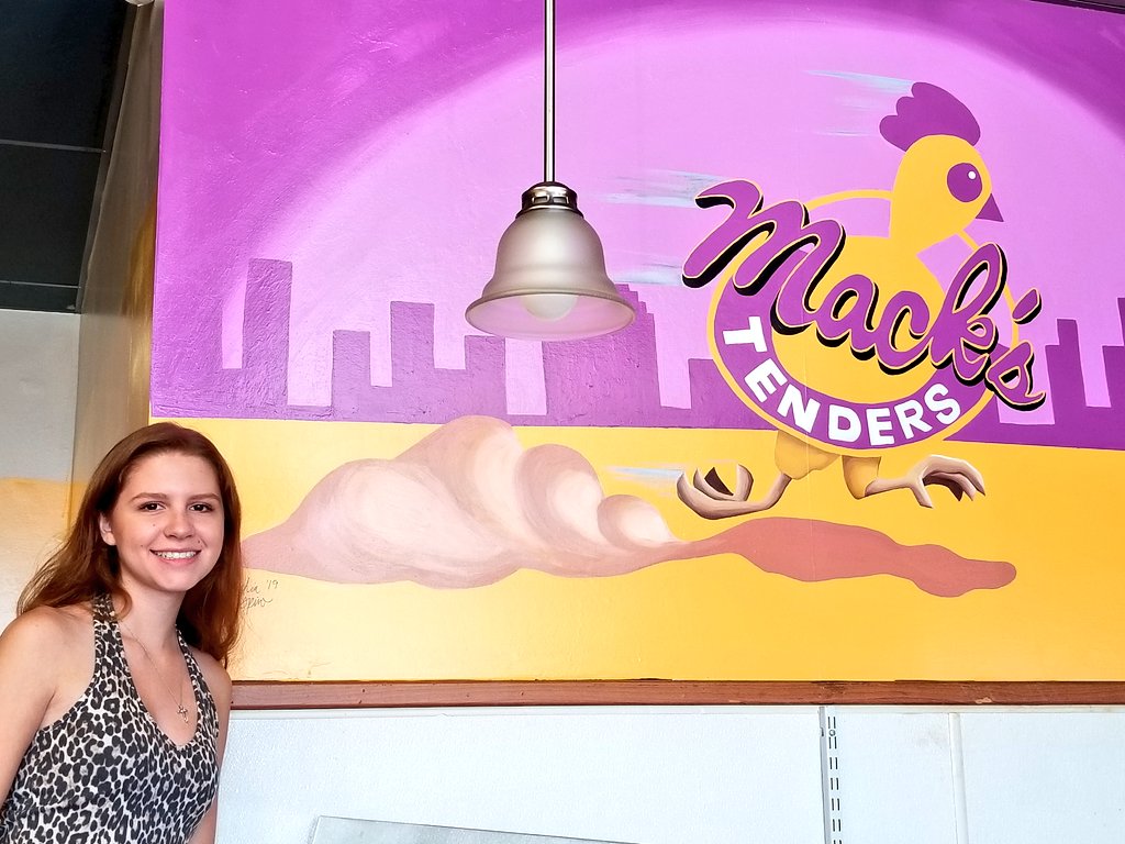 mackstenders201's tweet photo. Thank you to local artist , Julia Espino  for our amazing wall mural and menu board ! #localartist #mackstenders #cypresstx #localbusiness https://t.co/KSsk3hYAKV