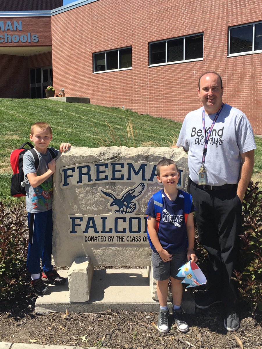 Bob Floth tweet media