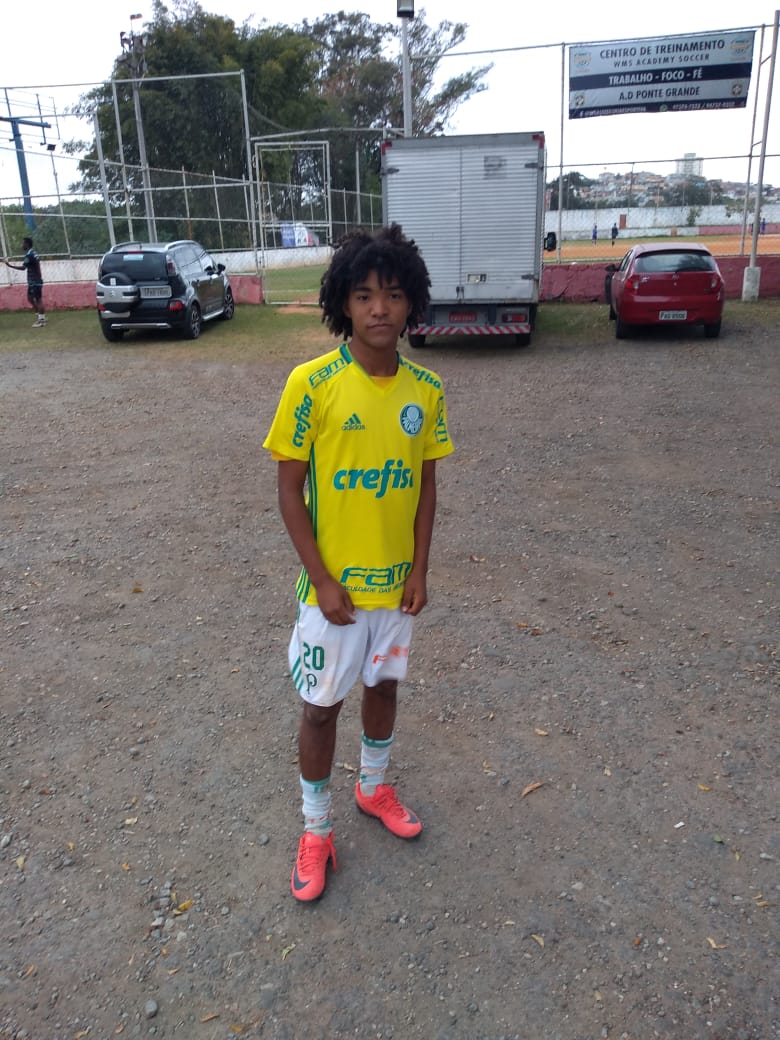 _xande021's tweet photo. Feliz pela atuação de hoje ⚽😝
#tudoporSp https://t.co/SuFLeYWNWn