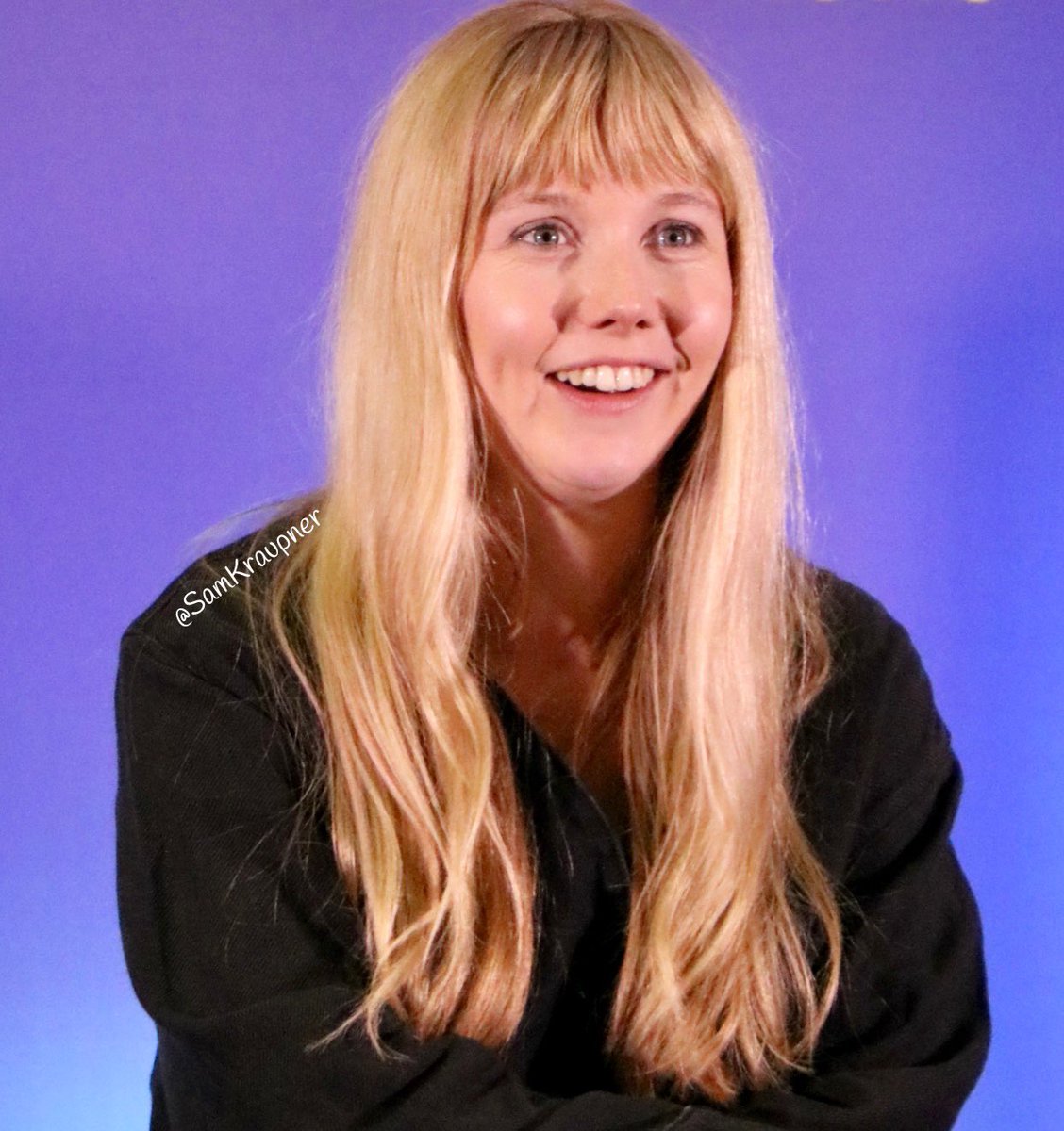 SamKraupner's tweet photo. Here are some of my best shots of the effervescent @LlaurenLyle at this past weekendβs @starfuryevents #Highlanders4
Really looking forward to seeing more of this talented lass & her adorable onscreen husband @cesardomboy - in future seasons of #Outlander #LaurenLyle #Fersali https://t.co/RjcjqOYAYS