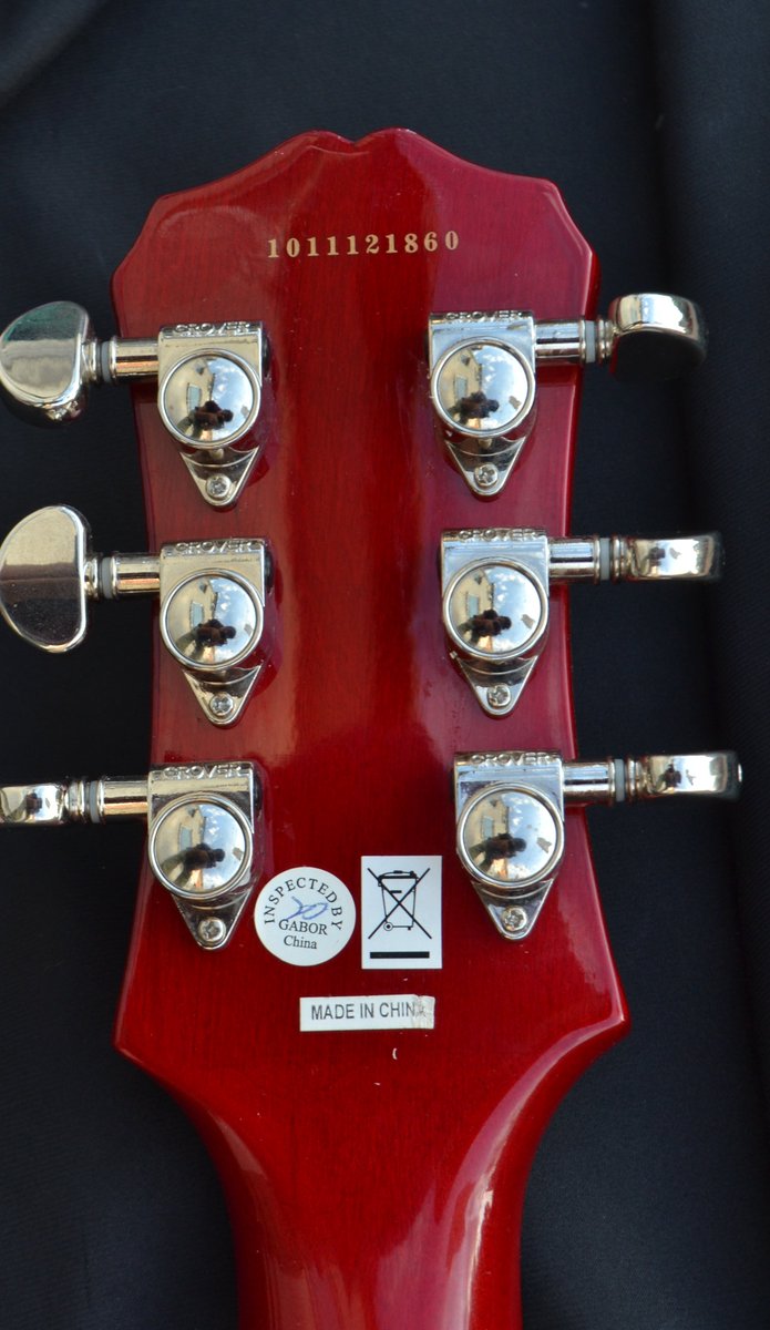 tonetweeter's tweet photo. Epiphone Les Paul Electric Guitar - Great looking and sounding Les Paul without breaking the bank . Few marks but nothing major - £225 #lespaul #epiphone https://t.co/Gwd4aLZq72