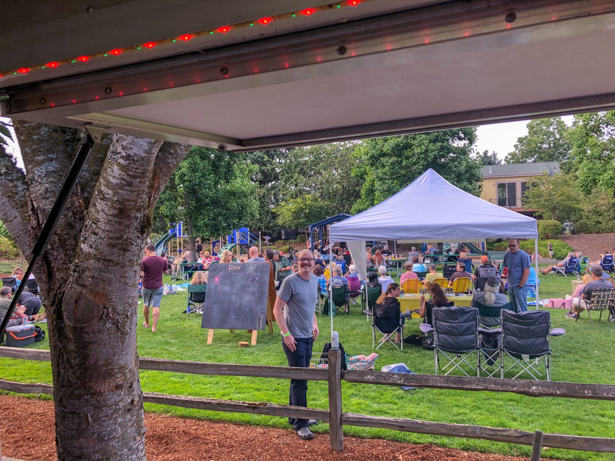 Ready for the dance and crepe social? 
👫👫👫👫🙋‍♀️🥳🥳🙋‍♀️
Tonight, meet me at Ball-Michel park Milwaukie. 6:30 pm - pass out🔥🔥.
#crepesocial #cafedecrepe