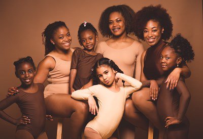 DurhamArts's tweet photo. @Motiv8inc is a performance group with a purpose. Not only does Motiv8, Inc. use dance to help empower young people, they are dedicated to preserving the arts in disadvantaged areas. Visit https://t.co/f8xr9NsfOh to learn more, and don’t miss their performance at #CF2019! https://t.co/x0q5HQ8Wig