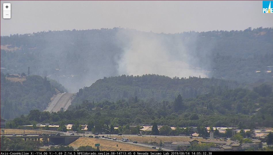 CAFireScanner's tweet photo. #GreenstoneFire (El Dorado Co) - IC reports T88 &amp; T89 placed on a load &amp; hold @ Grass Valley. Things looking better on the cam (Coon Hollow camera). Originated as a big rig fire. https://t.co/LVjpmUpJbX