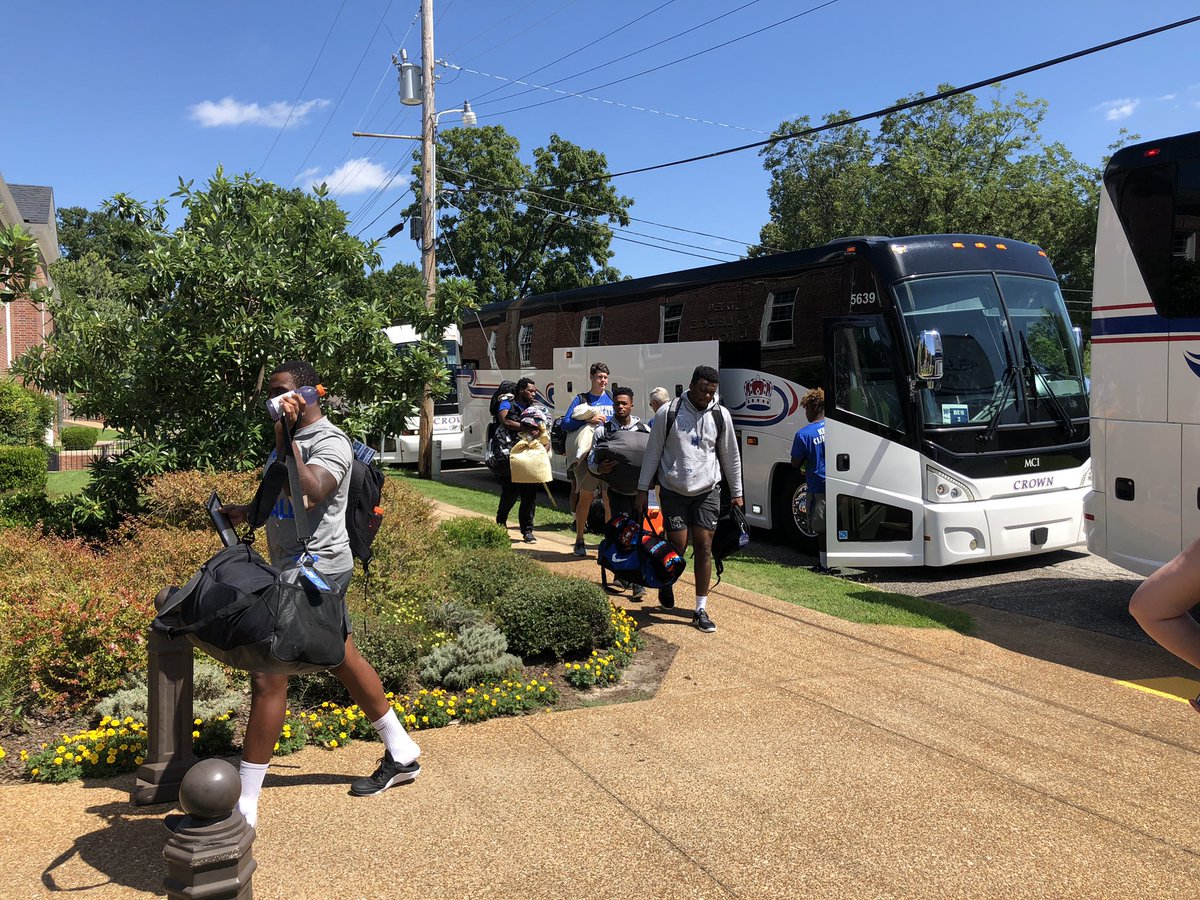 MemphisFB's tweet photo. Memphis β‘οΈ Jackson β
#GoTigersGo https://t.co/uSmJlgxFpx