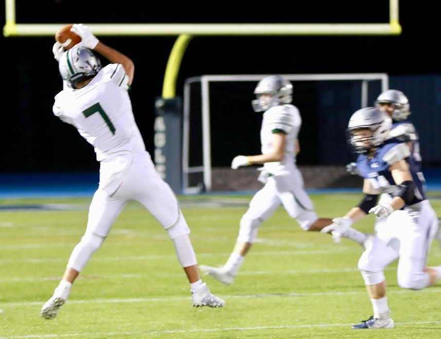TrevorHass's tweet photo. Leo Allgaier didn't get much playing time as an underclassman.

He improved, and learned to stay patient, and he eventually carved out a key role with @DuxburyFootball and @duxlaxnation.

Now, the @DuxAthletics alum will play both sports at Mass Maritime: https://t.co/2a1LR1xMRW https://t.co/hhwyiKttkg