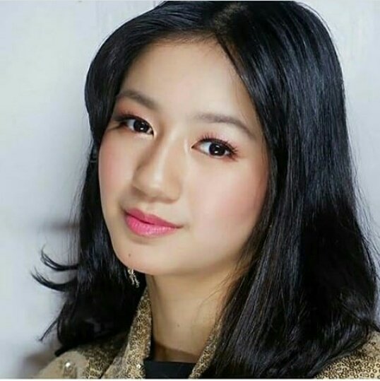 paiza_masarig's tweet photo. Sana KaoMiya at LieYam ang magkadate sa ABS-CBN BALL.. Friends date lang naman eh..and Ofcoarse Team JAPANESE AT Team BISAYA sila.. interesting diba? @fumfumfum3 @kaori_oinuma https://t.co/Em2luptASj