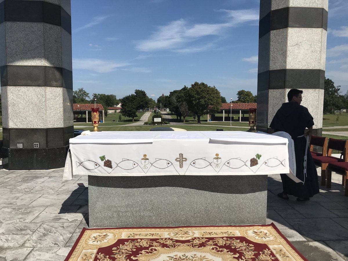 OLCprov's tweet photo. Friars Alberto and Cristian setting up the Shrine Park Altar - The Procession begins at 9pm tonight at the Basilica and National Shrine of Our Lady of Consolation in Carey, Ohio #olcprov #ofmconv #olcshrine #shrinepark https://t.co/XmeNhA9aSn