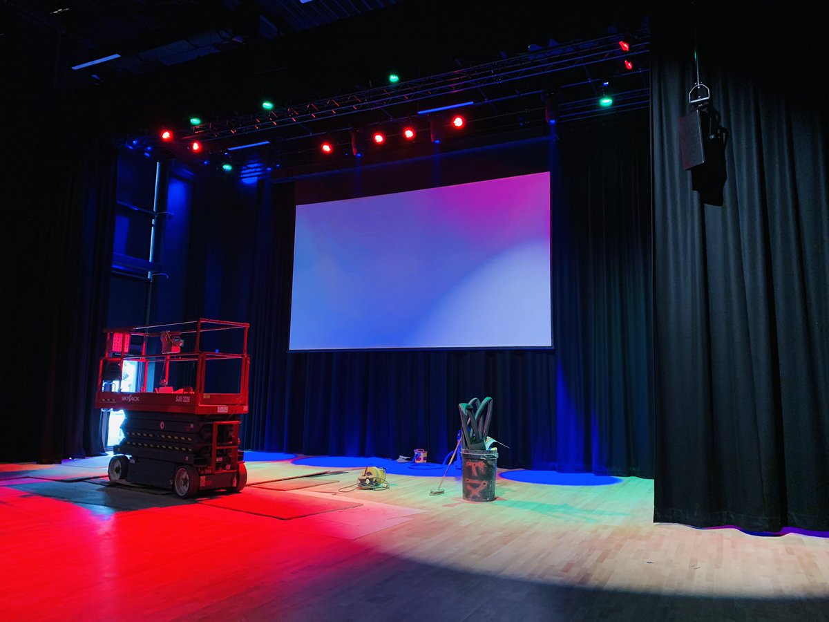 Papps7's tweet photo. I was lucky enough to have a tour of the new theatre this evening with @stevemargetts &amp; the brilliant @LUXTechnical team. Just WOOOOOOWWWWWWWWWW!!!!!Hands down the best facility of its kind in this South West. Here’s a sneak preview of what to look forward to in September 😀🤩😀 https://t.co/bmRIDFvYcI