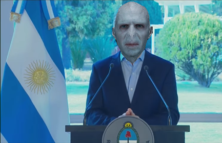 ProfetaArgen's tweet photo. Quiero pedirles disculpas por haber matado a James y Lily Potter, estaba triste y sin dormir, quiero que sepan que respeto profundamente a los sangresucia. https://t.co/ULsLwtLji3