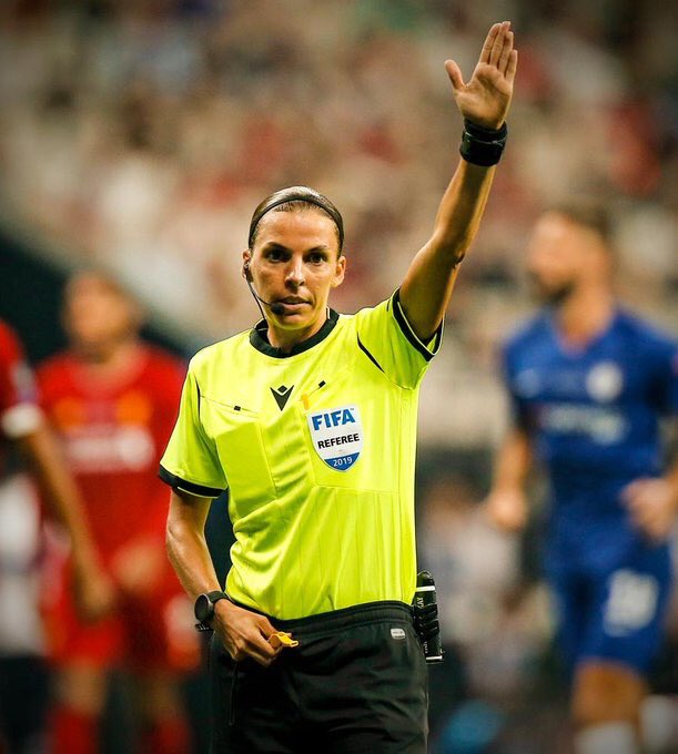 TheWomensOrg's tweet photo. Tonight Michelle O'Neill, Stephanie Frappart, Manuela Nicolosi made history by becoming the FIRST female referees to take charge of a major men’s UEFA match in the Super Cup Final.

History makers 🙏⚽️ https://t.co/cmrfvZyJKK