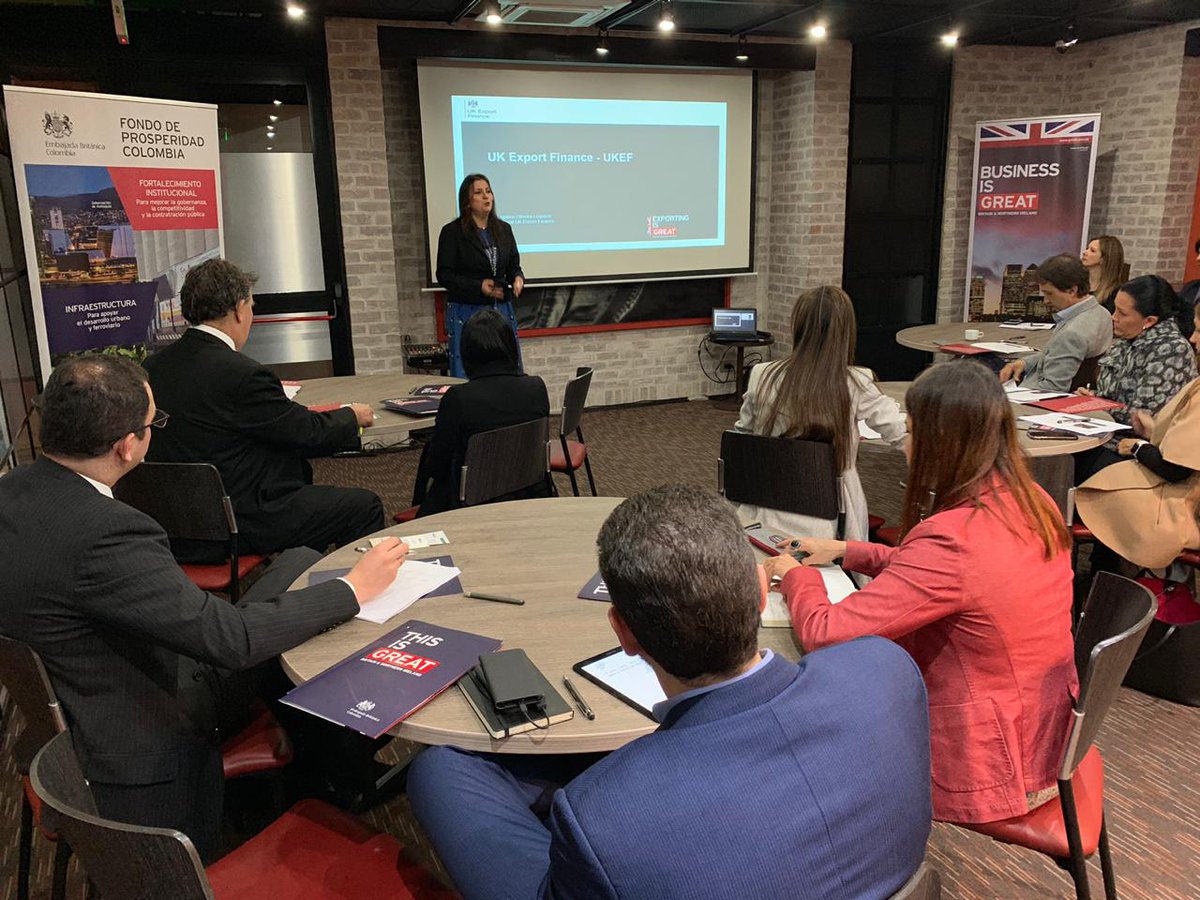 UKinColombia's tweet photo. #DITCol y #UKColProsperityFund organizaron una serie de talleres para mostrar los beneficios de @UKEF en Colombia. Hoy, la sesión estuvo dirigida a diferentes actores del sector bancario y a nuestros implementadores @Findeter, @AgendaCAF y @FDNColombia. https://t.co/SSZZmNWxsl