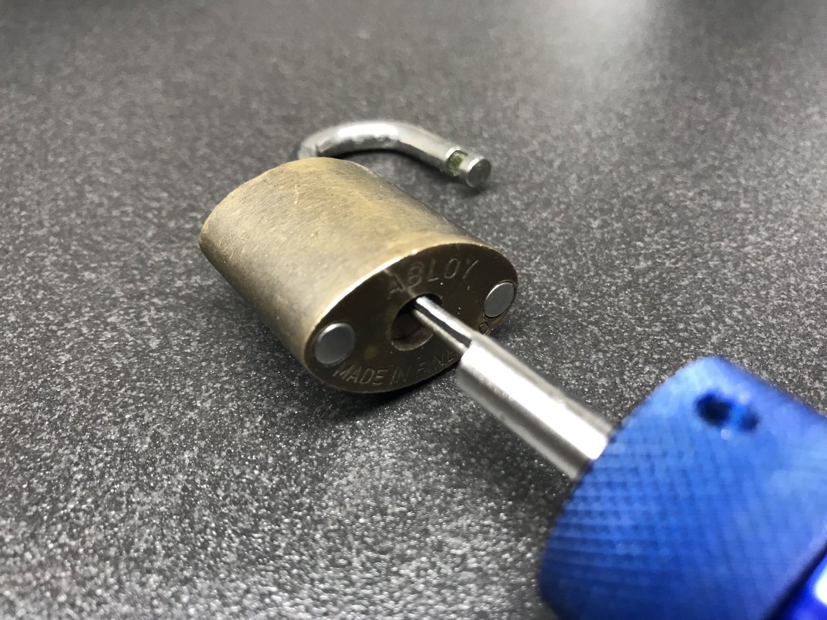 Please can I have some love for picking my first Abloy Classic 😁😁😁#imareallockpicker #lockpicking