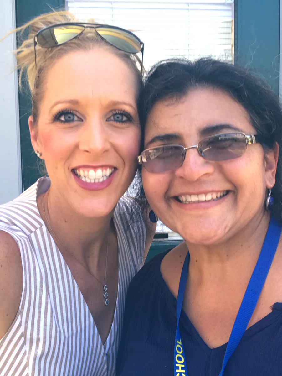 JenGuglielmino's tweet photo. Walnut Heights is looking great today! Happy first day! @WalnutCreekSD @WalnutHeightsWC @AmyRomem https://t.co/VvBUwmNLGQ