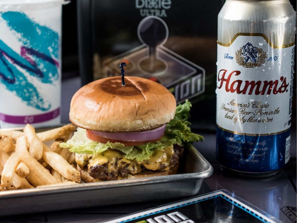 Recreation_TX's tweet photo. IT'S $1 HAMM'S BEER DAY!!!!!!!!!!👾 https://t.co/5g6beJ3QKT