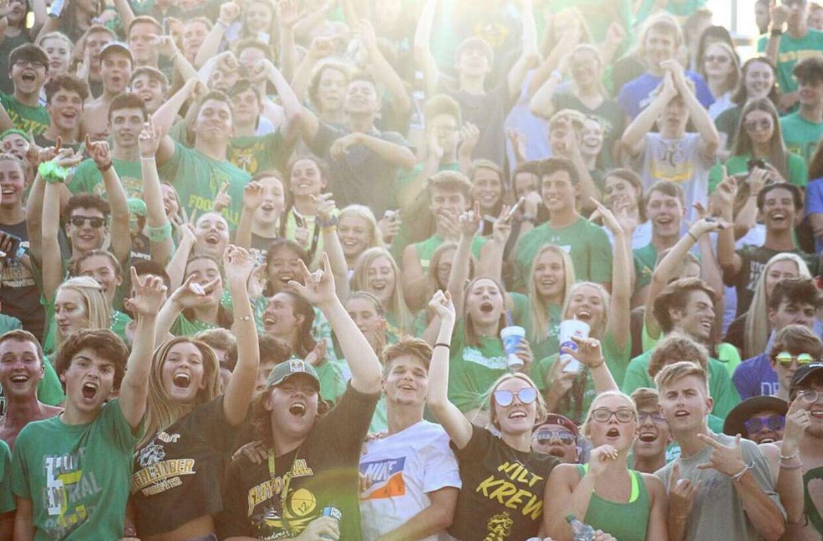 FC_KiltKrew's tweet photo. ‼️FIRST FOOTBALL GAME OF THE SEASON THIS FRIDAY THE 16th‼️
🌀Scrimmage vs Charlestown
📍FC
⏰7:00
✅GREEN OUT✅ https://t.co/dyNpz6CdON